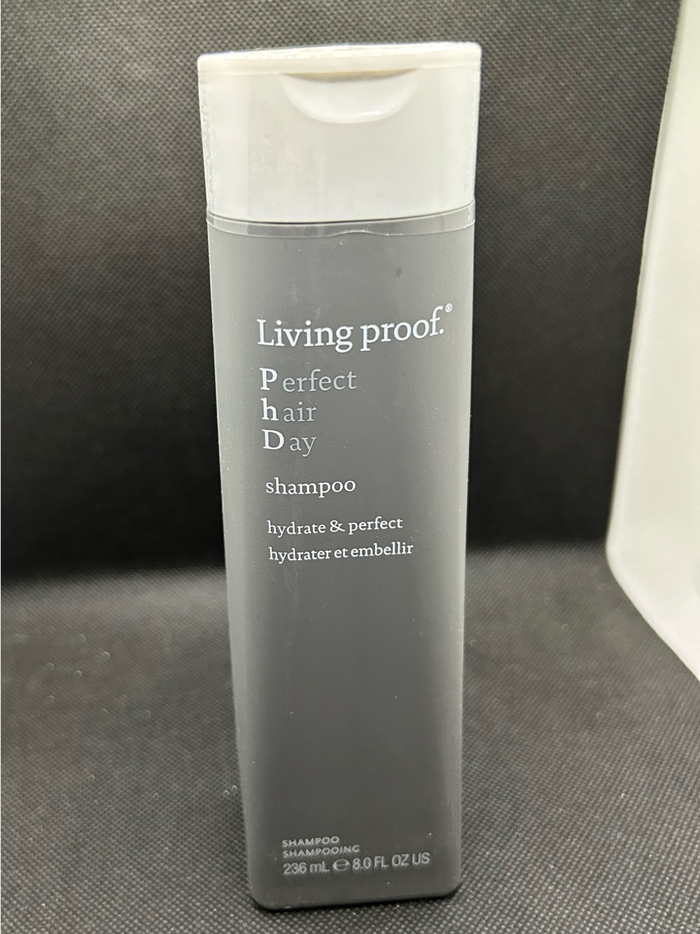 Living Proof Perfect Hair Day Shampoo Long-Lasting Hydration And Shine 8 fl oz